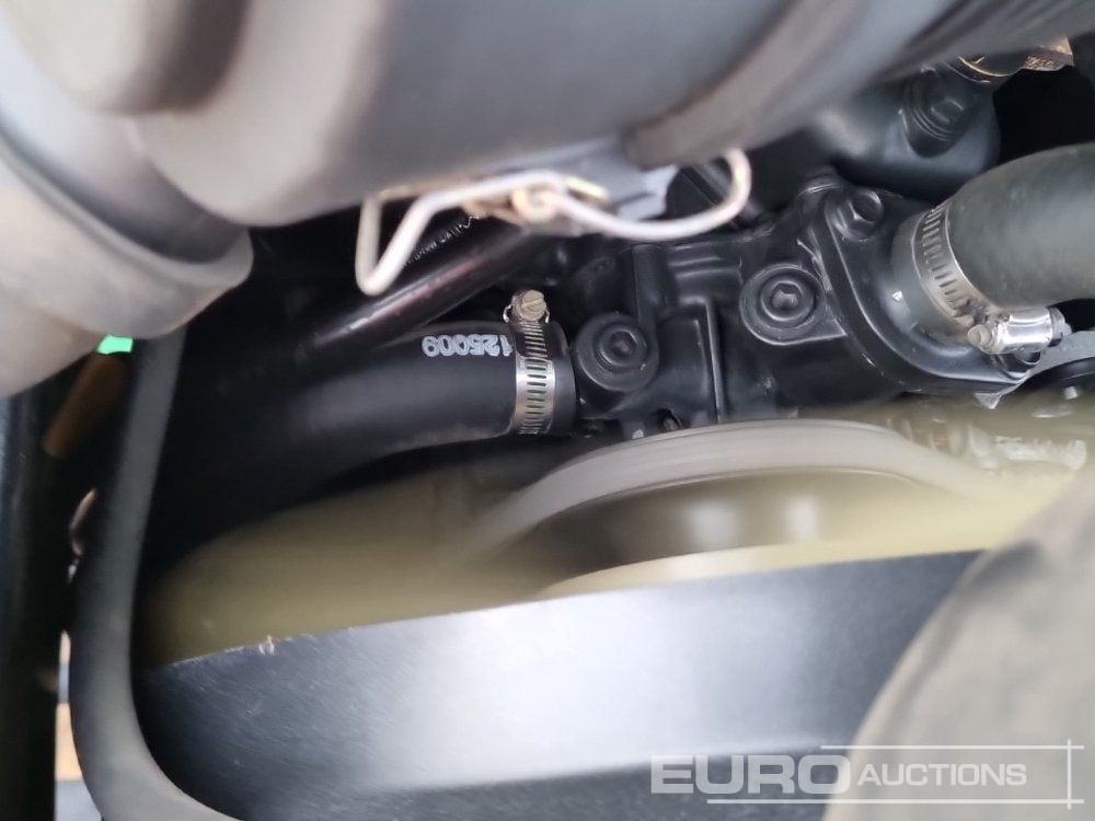 Compact tractor John Deere 4300: picture 26 Compact tractor John Deere 4300: picture 26