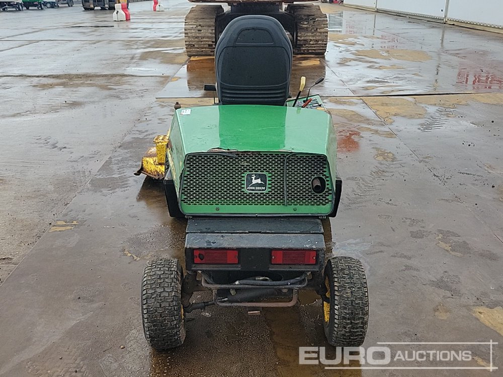 John Deere F935 - Lawn mower: picture 4 John Deere F935 - Lawn mower: picture 4