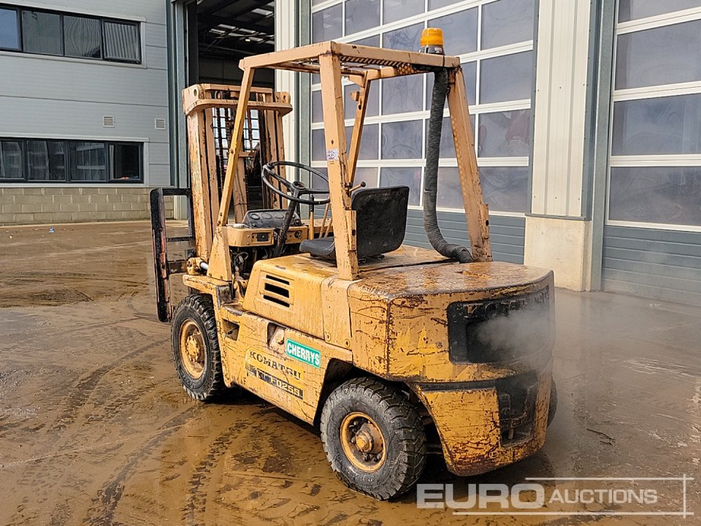 Komatsu FD25 - Forklift: picture 3 Komatsu FD25 - Forklift: picture 3