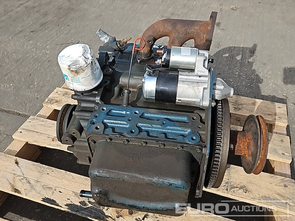 Kubota 3 Cylinder Engine - Engine: picture 4 Kubota 3 Cylinder Engine - Engine: picture 4