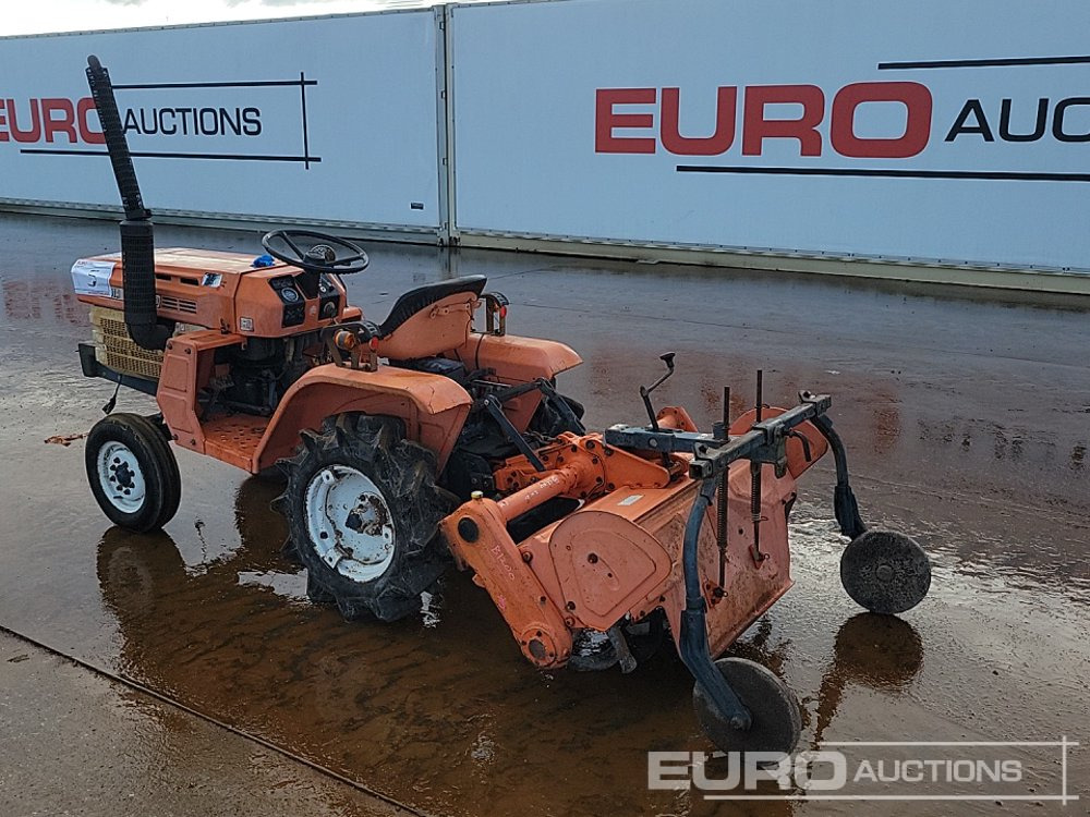 Kubota B1200 - Compact tractor: picture 3 Kubota B1200 - Compact tractor: picture 3