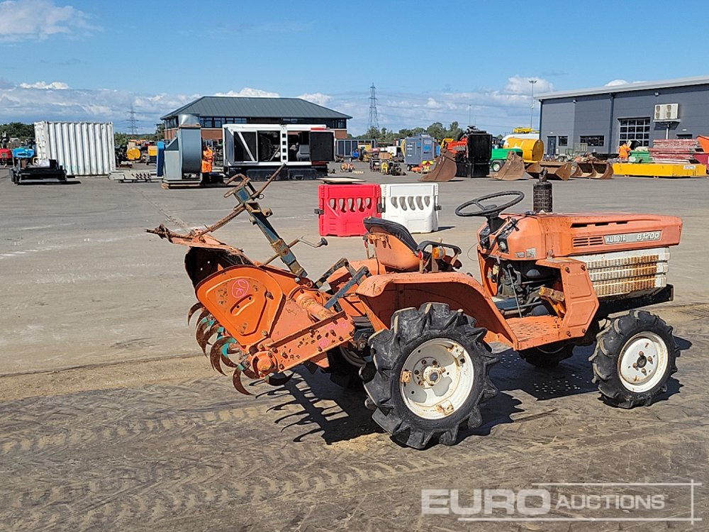 Kubota B1200DT - Compact tractor: picture 5 Kubota B1200DT - Compact tractor: picture 5