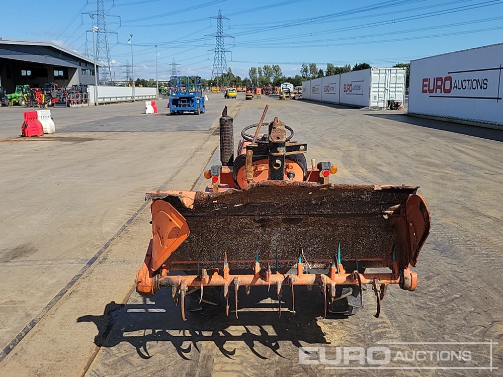 Kubota B1200DT - Compact tractor: picture 4 Kubota B1200DT - Compact tractor: picture 4