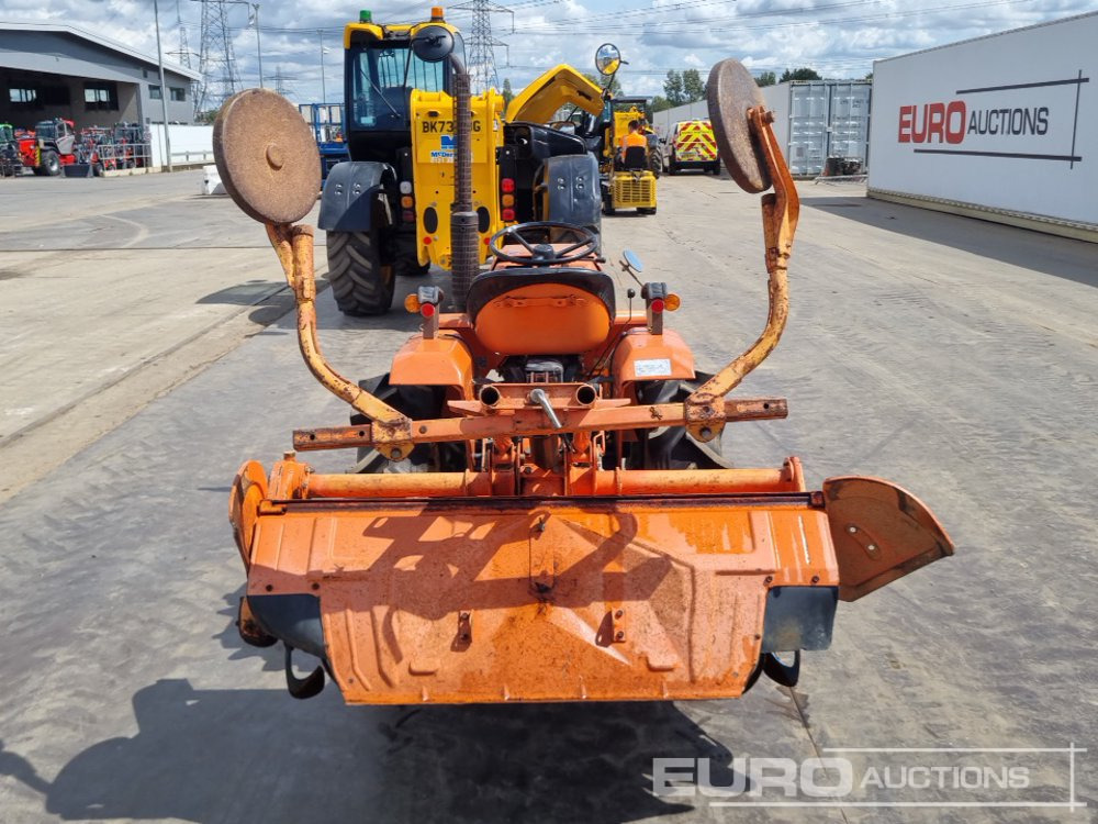 Kubota B1500 - Compact tractor: picture 4 Kubota B1500 - Compact tractor: picture 4