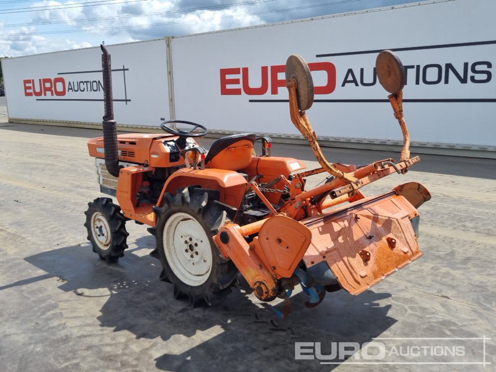 Kubota B1500 - Compact tractor: picture 3 Kubota B1500 - Compact tractor: picture 3