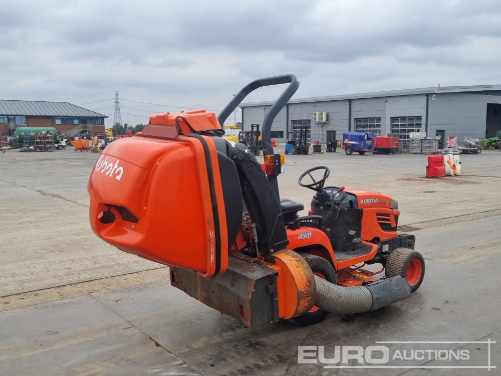 Kubota BX2350 - Compact tractor: picture 5 Kubota BX2350 - Compact tractor: picture 5
