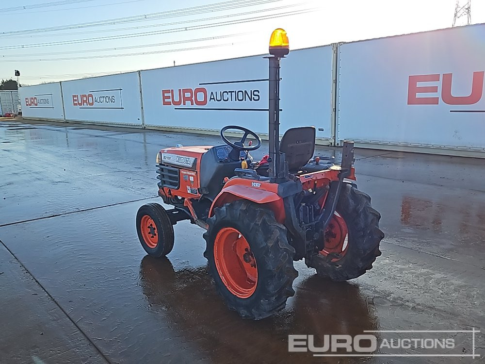 Kubota G2100 - Compact tractor: picture 3 Kubota G2100 - Compact tractor: picture 3