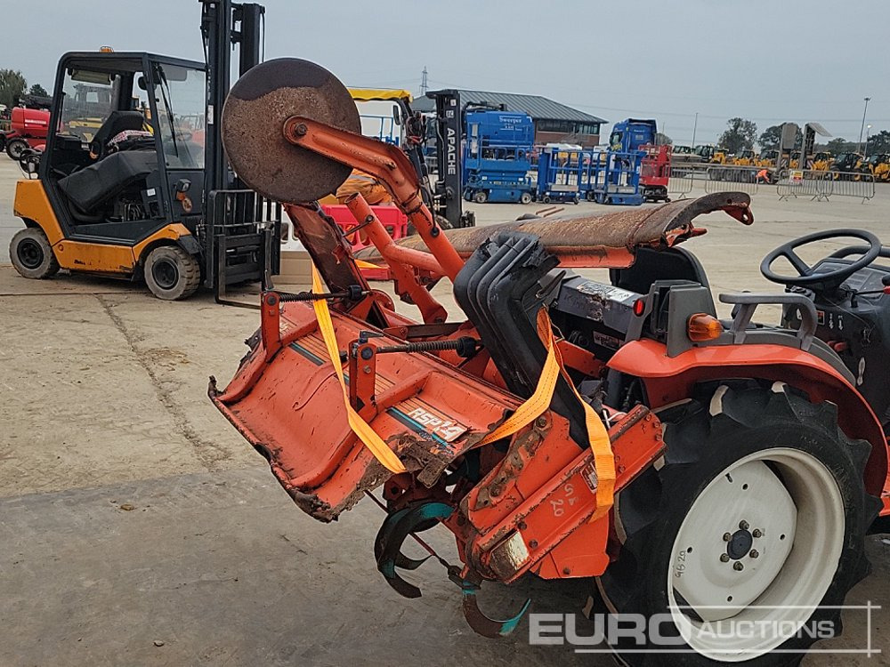 Compact tractor Kubota GB20: picture 18