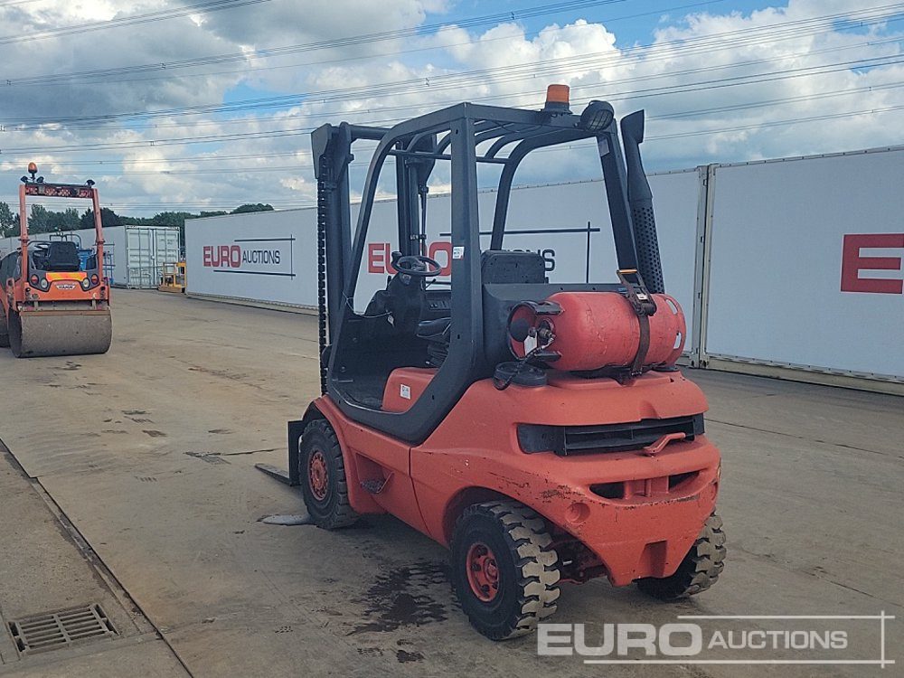 Linde H20T-03 - Forklift: picture 3 Linde H20T-03 - Forklift: picture 3