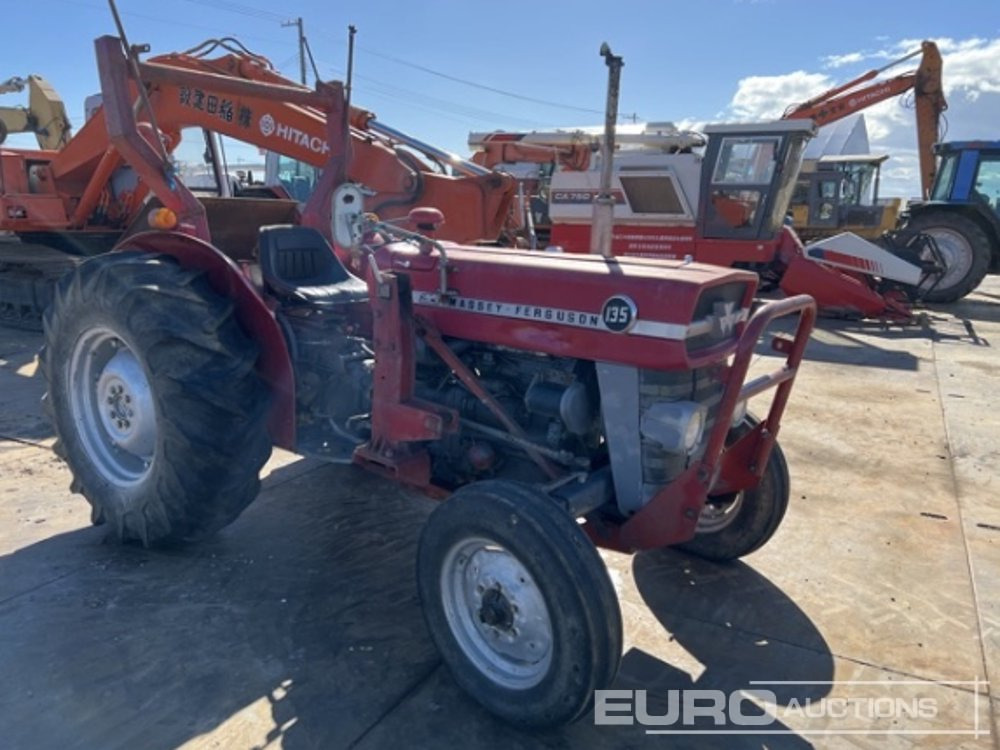 Massey Ferguson 135 - Farm tractor: picture 2 Massey Ferguson 135 - Farm tractor: picture 2
