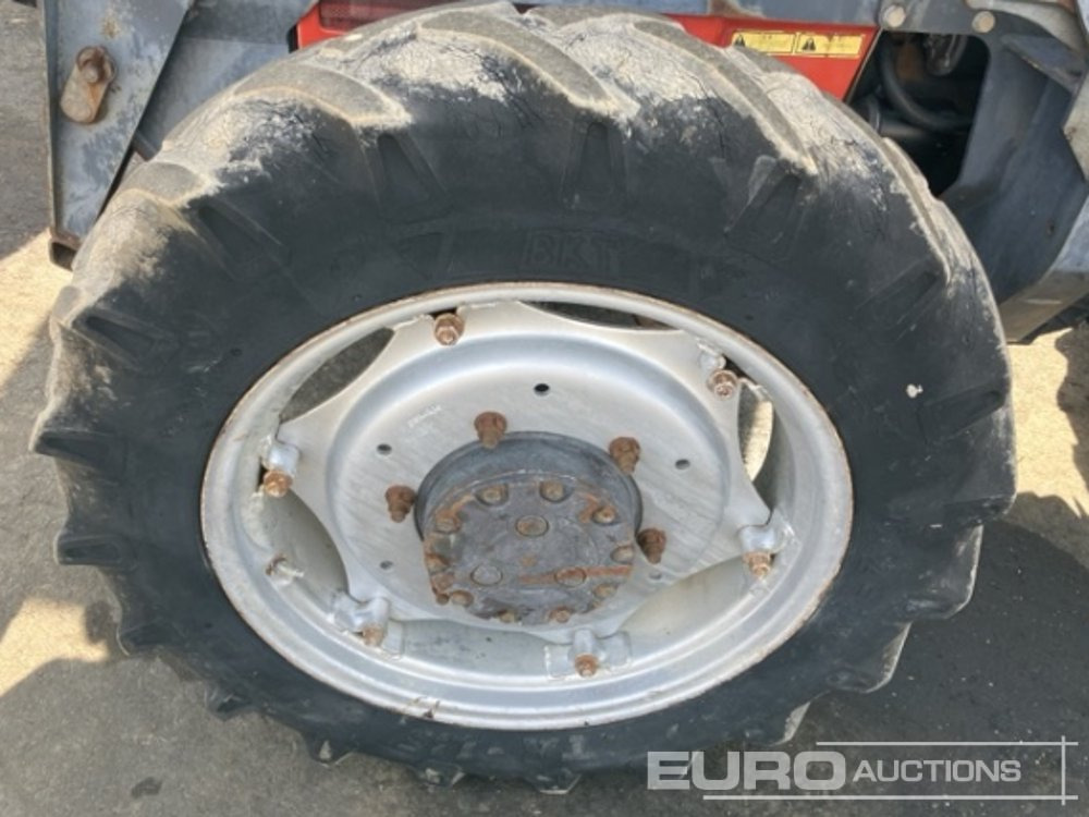 Massey Ferguson 3060 - Farm tractor: picture 5 Massey Ferguson 3060 - Farm tractor: picture 5