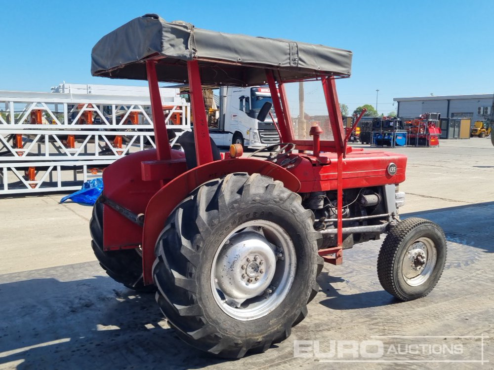 Massey Ferguson MF135 - Farm tractor: picture 5 Massey Ferguson MF135 - Farm tractor: picture 5