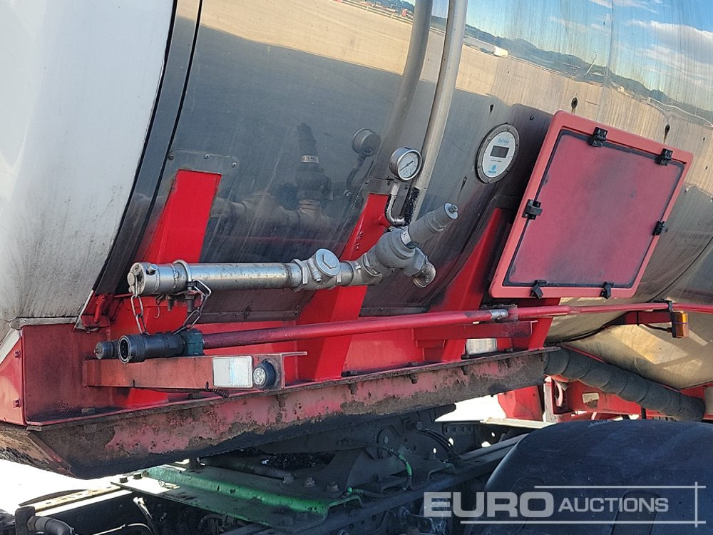 Tanker semi-trailer Melton 40,000 Litre Tri Axle Tanker Trailer: picture 38