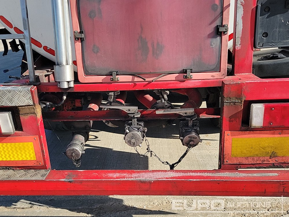 Tanker semi-trailer Melton 40,000 Litre Tri Axle Tanker Trailer: picture 16