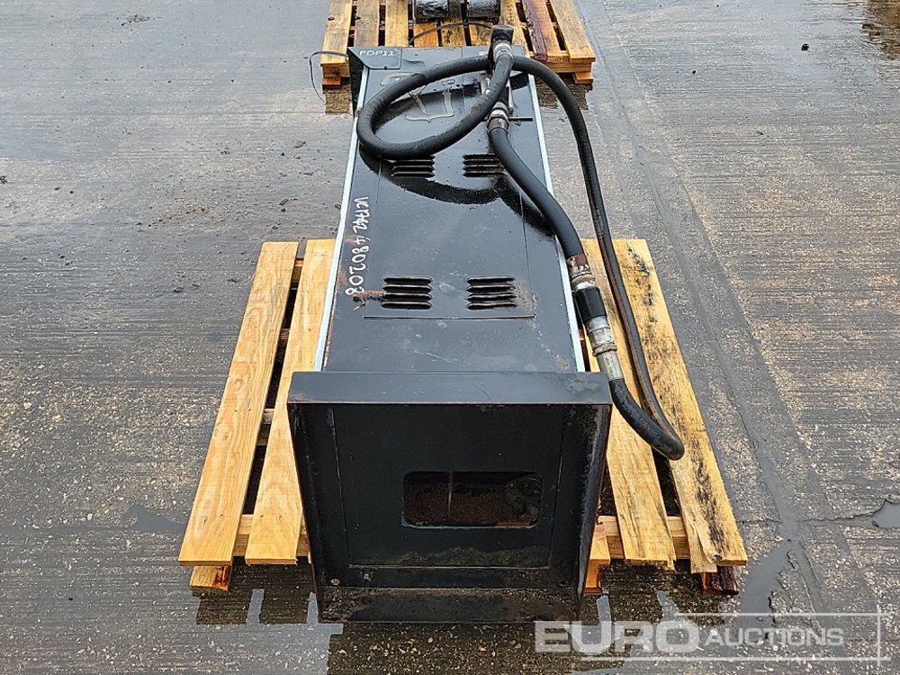 Merridale Fuel Pump - Construction equipment: picture 2 Merridale Fuel Pump - Construction equipment: picture 2