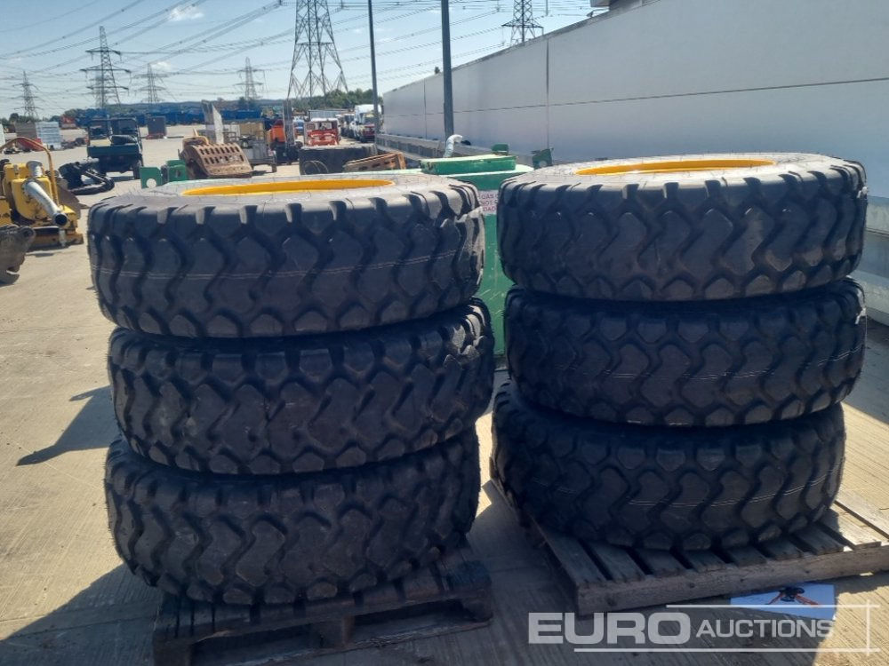 Michelin 15.5R25 Tyre & Rim (6 of) - Tire: picture 2 Michelin 15.5R25 Tyre & Rim (6 of) - Tire: picture 2