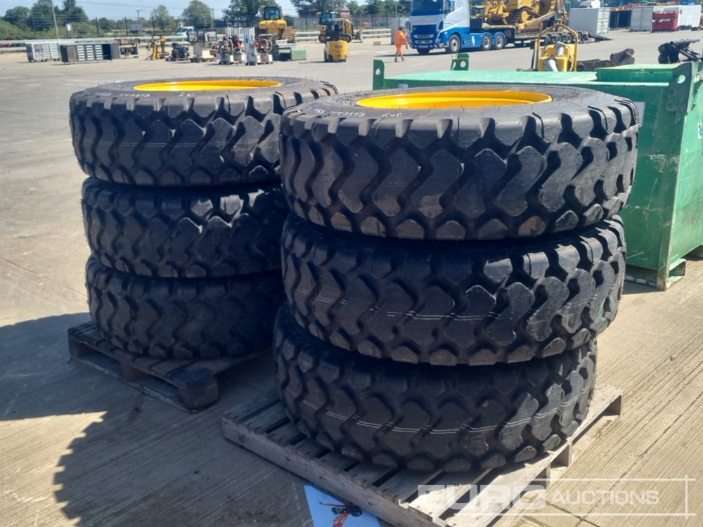 Michelin 15.5R25 Tyre & Rim (6 of) - Tire: picture 3 Michelin 15.5R25 Tyre & Rim (6 of) - Tire: picture 3