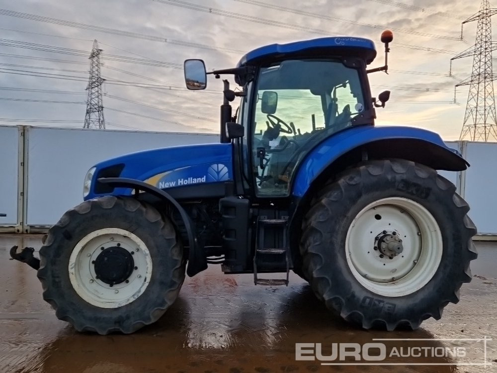 New Holland T6080 - Farm tractor: picture 2 New Holland T6080 - Farm tractor: picture 2