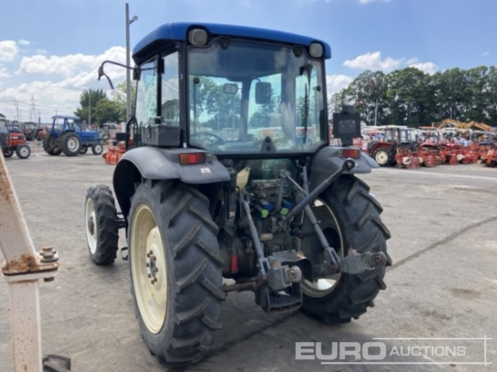 New Holland TN55S - Farm tractor: picture 2 New Holland TN55S - Farm tractor: picture 2