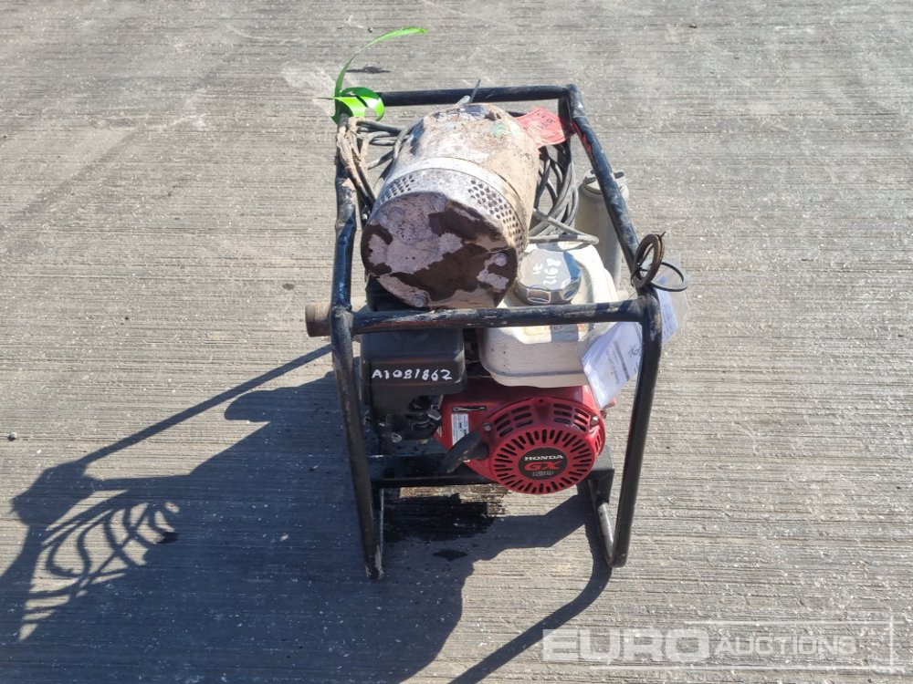 Petrol 2" Water Pump, 240Volt Submersible Water Pump - Water pump: picture 4 Petrol 2" Water Pump, 240Volt Submersible Water Pump - Water pump: picture 4