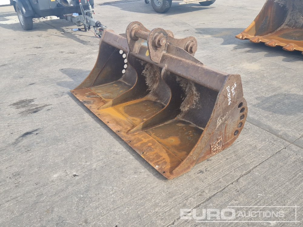 Rhinox 74" Ditching Bucket 65mm Pin to suit 13 Ton Excavator - Bucket: picture 1 Rhinox 74" Ditching Bucket 65mm Pin to suit 13 Ton Excavator - Bucket: picture 1