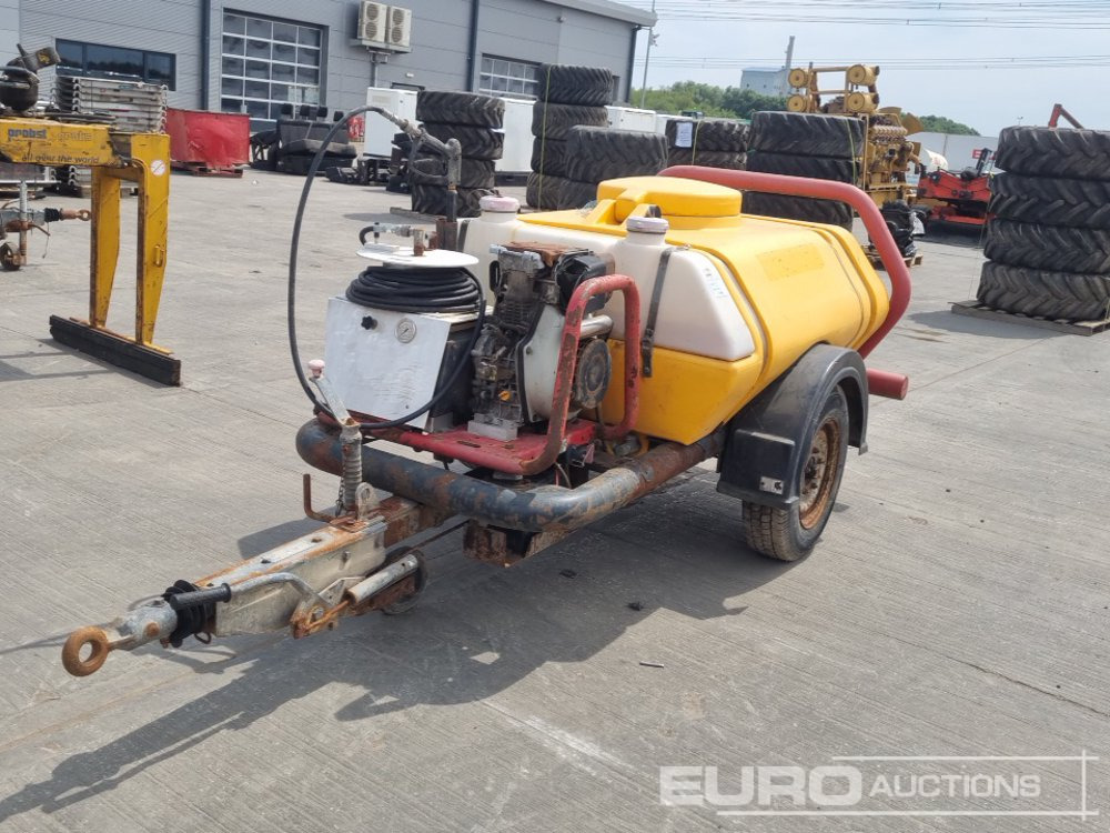 Single Axle Plastic Water Bowser, Yanmar Pressure Washer - Pressure washer: picture 1 Single Axle Plastic Water Bowser, Yanmar Pressure Washer - Pressure washer: picture 1