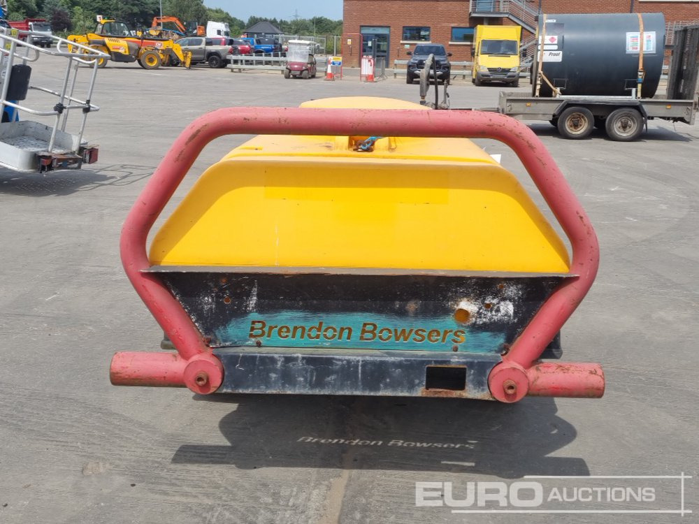 Single Axle Plastic Water Bowser, Yanmar Pressure Washer - Pressure washer: picture 4 Single Axle Plastic Water Bowser, Yanmar Pressure Washer - Pressure washer: picture 4