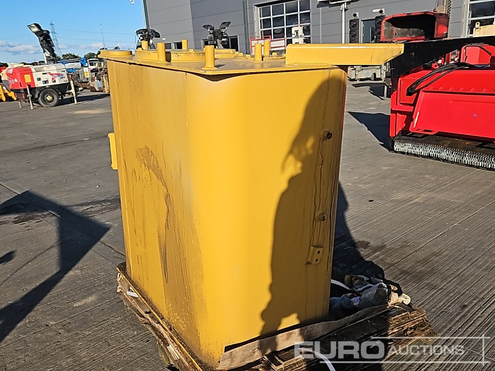 CAT 625-0255 Hydraulic Tank - Spare parts: picture 5 CAT 625-0255 Hydraulic Tank - Spare parts: picture 5