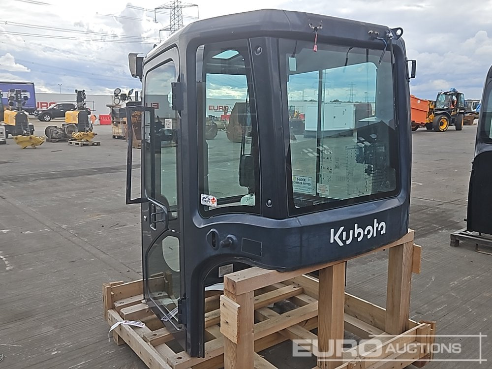 Kubota Cab to suit U48-4 Excavator - Spare parts: picture 3 Kubota Cab to suit U48-4 Excavator - Spare parts: picture 3