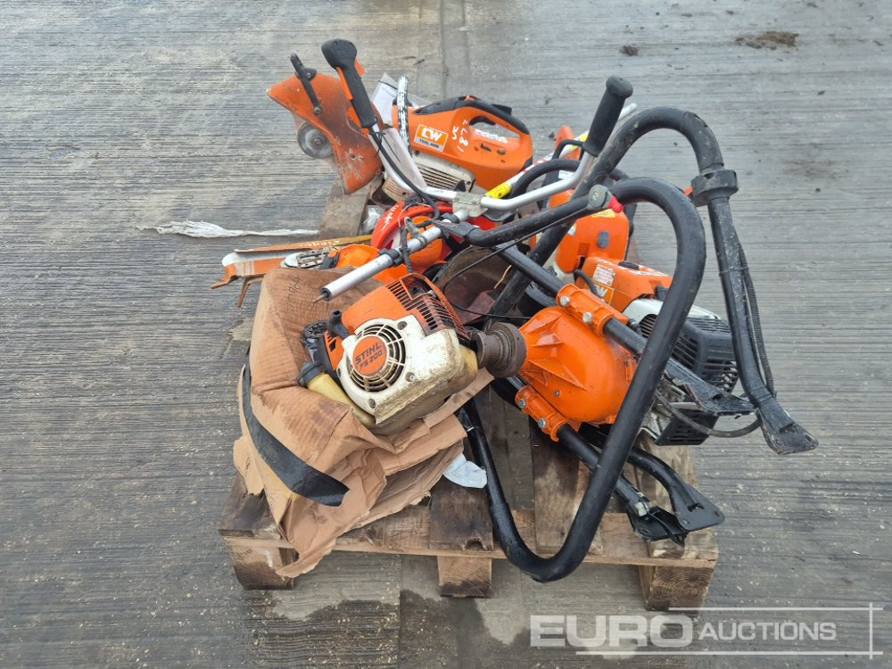 Stihl MS390 Petrol Chainsaw, Petrol Quick Cut Saw, FS200 Petrol Strimmer, Petrol Auger Drive, Chainsaw Blades & Chains - Construction equipment: picture 4 Stihl MS390 Petrol Chainsaw, Petrol Quick Cut Saw, FS200 Petrol Strimmer, Petrol Auger Drive, Chainsaw Blades & Chains - Construction equipment: picture 4