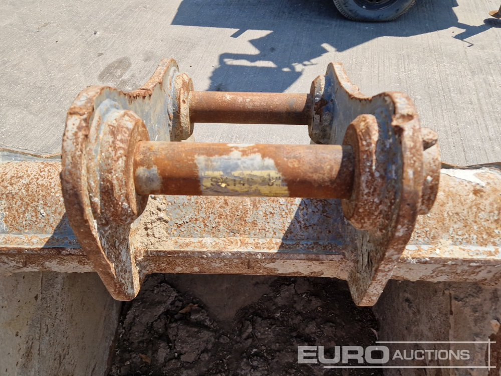 Bucket Strickland 36" Digging Bucket 65mm Pin to suit 13 Ton Excavator: picture 11