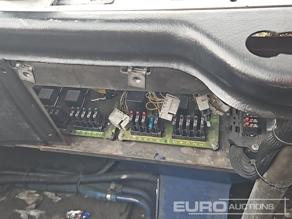 Terminal tractor Terberg BR5607: picture 33 Terminal tractor Terberg BR5607: picture 33