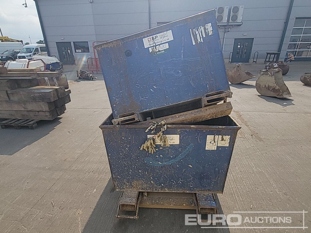 Tipping Skip to suit Forklift (2 of) - Tipping skip: picture 4 Tipping Skip to suit Forklift (2 of) - Tipping skip: picture 4