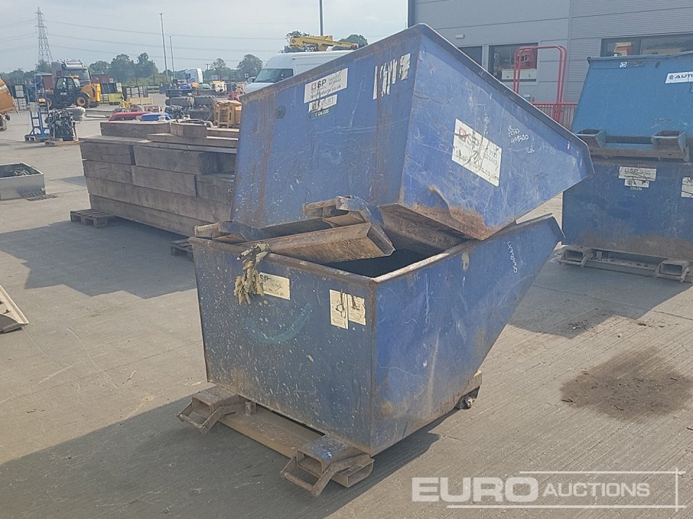 Tipping Skip to suit Forklift (2 of) - Tipping skip: picture 5 Tipping Skip to suit Forklift (2 of) - Tipping skip: picture 5