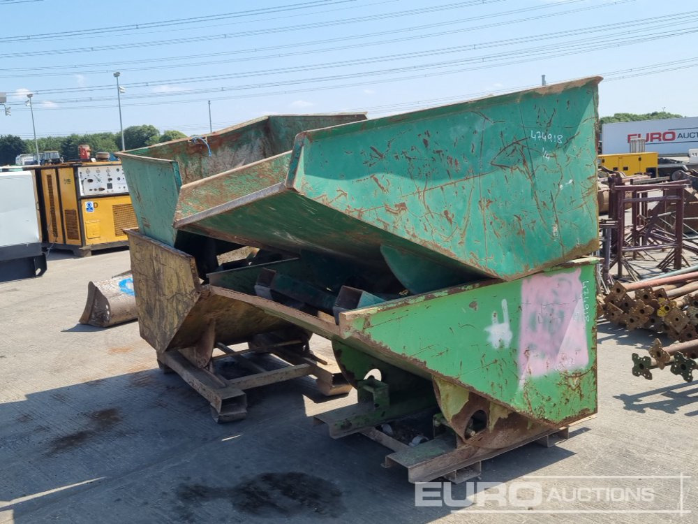 Tipping Skip to suit Forklift (4 of) - Tipping skip: picture 5 Tipping Skip to suit Forklift (4 of) - Tipping skip: picture 5