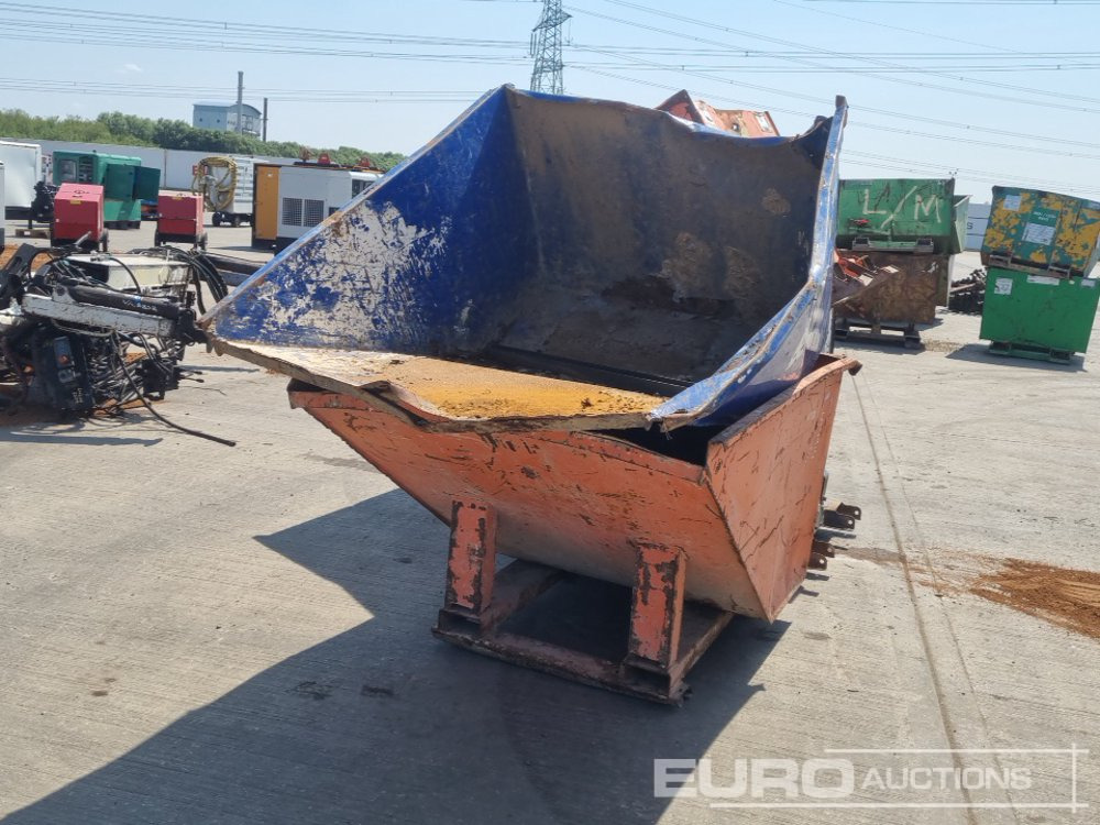 Tipping Skip to suit Forklift (4 of) - Tipping skip: picture 4 Tipping Skip to suit Forklift (4 of) - Tipping skip: picture 4