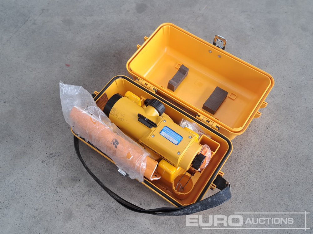 Topcon AT-F6 Dumpy Level - Garage equipment: picture 1 Topcon AT-F6 Dumpy Level - Garage equipment: picture 1
