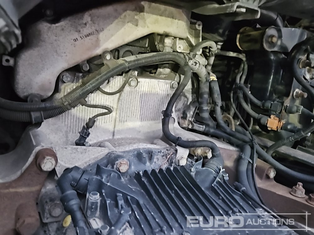 Tractor unit 2015 MAN TGX26.480: picture 28