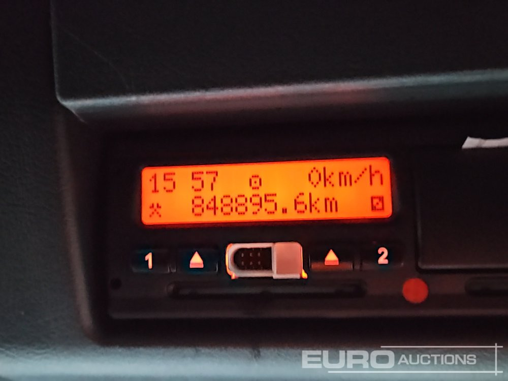 Tractor unit 2015 MAN TGX26.480: picture 43