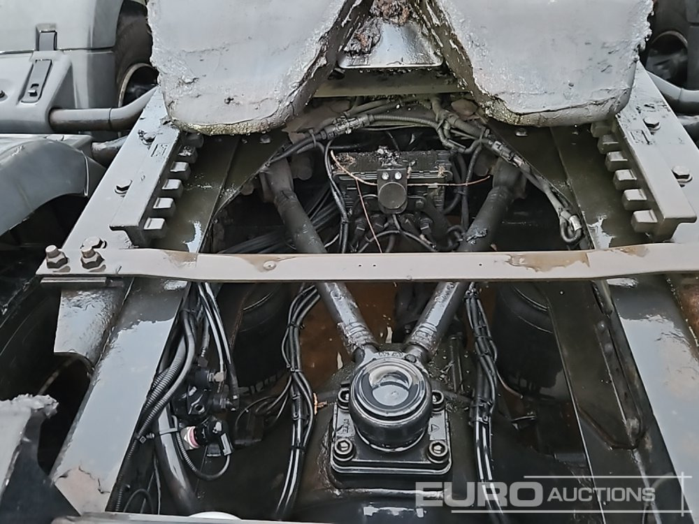 Tractor unit 2015 MAN TGX26.480: picture 22