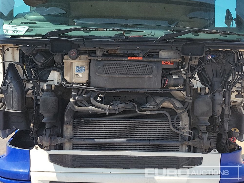 Tractor unit Scania R450: picture 18