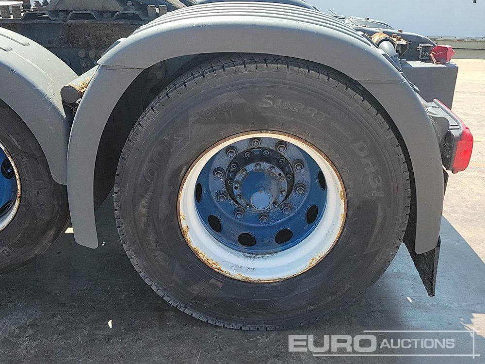 Tractor unit Scania R450: picture 11