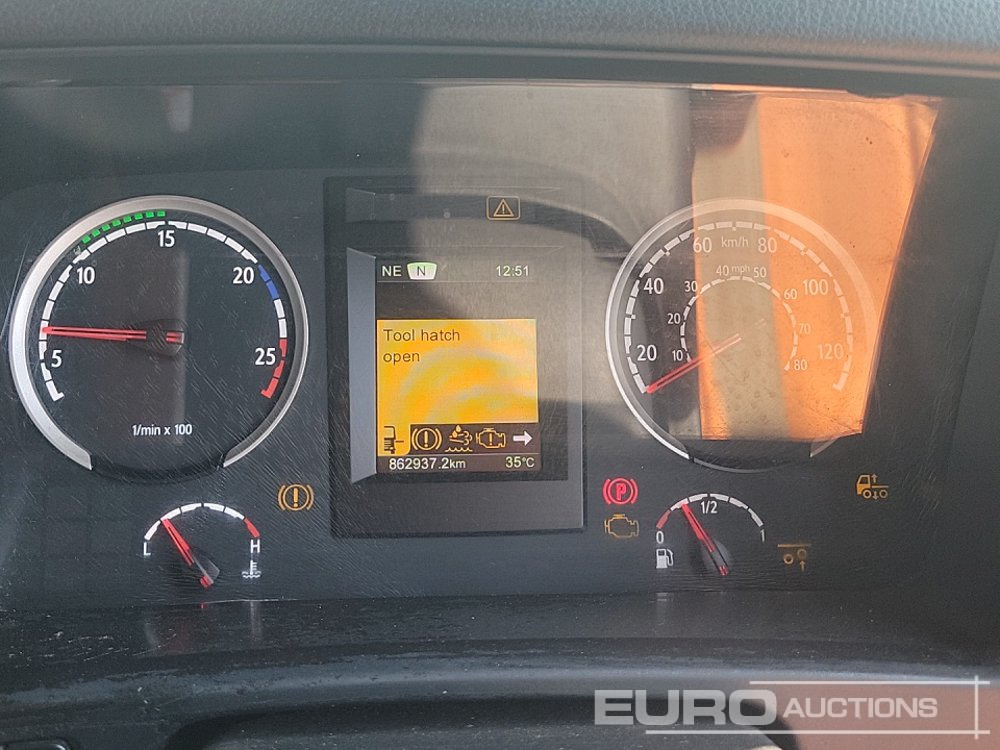 Tractor unit Scania R450: picture 44