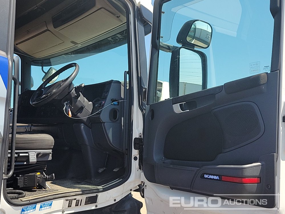 Tractor unit Scania R450: picture 30