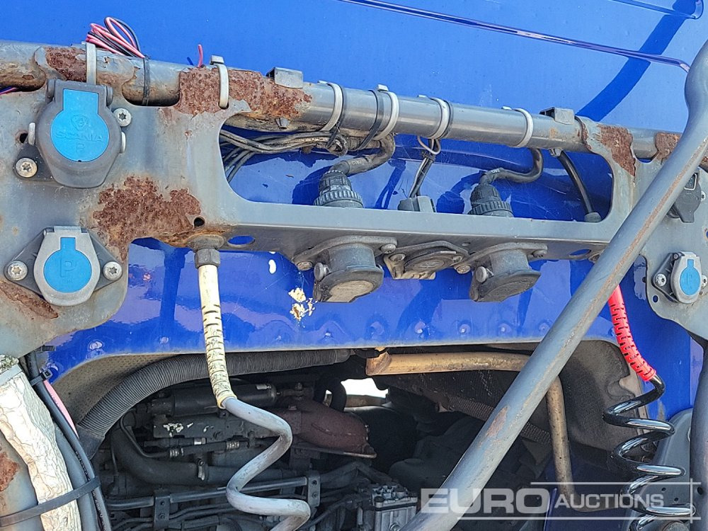 Tractor unit Scania R450: picture 27