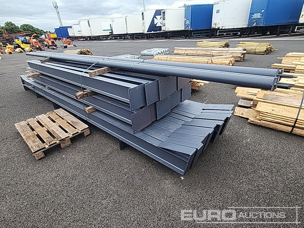 Unused 100' x 40' x 15' Steel Frame Building, Purlins Cleats, Roof Bracing - Construction container: picture 2 Unused 100' x 40' x 15' Steel Frame Building, Purlins Cleats, Roof Bracing - Construction container: picture 2