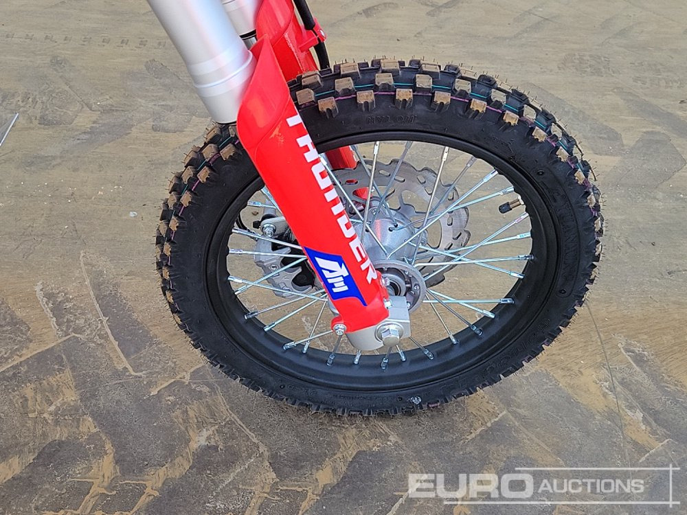 Motorcycle Unused 2025 Apollo 125cc Motorcross Bike, 14" Front, 12" Rear Tyres, Electric Start, Air Cooled, Hydraulic Suspension, Disc Brakes, Lighting Kit (UNASSEMBLED): picture 12