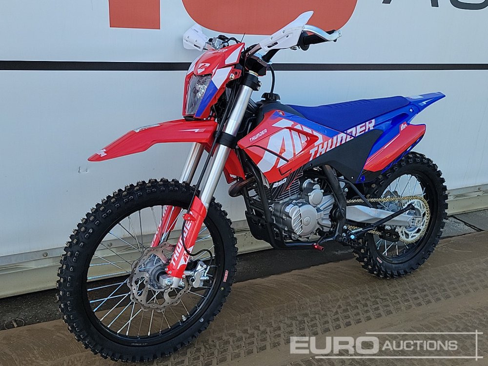 Unused 2025 Apollo Thunder - Motorcycle: picture 1 Unused 2025 Apollo Thunder - Motorcycle: picture 1