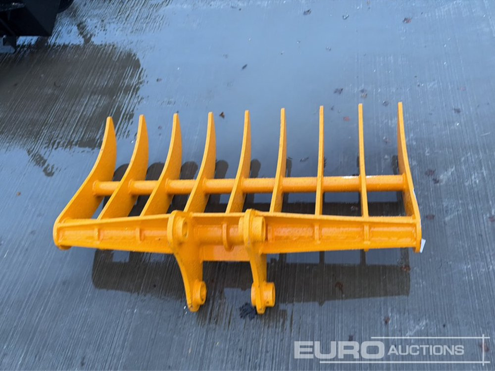 Unused 2025 Captok 44" Rake 45mm Pin to suit 4-6 Ton Excavator - Bucket: picture 4 Unused 2025 Captok 44" Rake 45mm Pin to suit 4-6 Ton Excavator - Bucket: picture 4