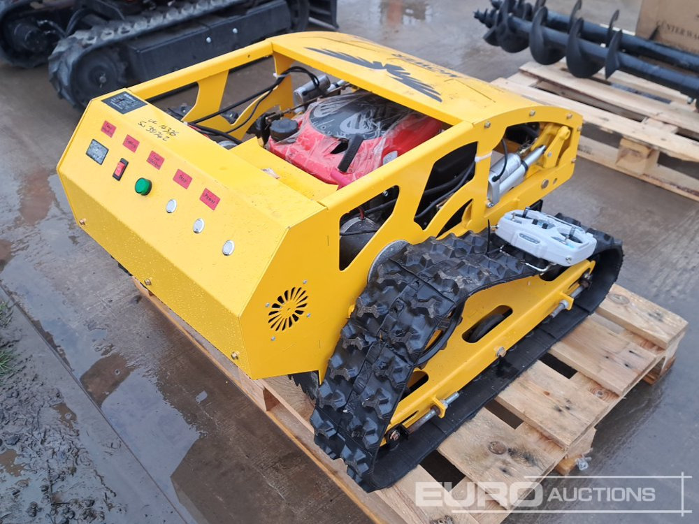 Unused 2025 Salini RC-900 Radio Controlled Tracked Lawnmower (Controls in Office) - Lawn mower: picture 5 Unused 2025 Salini RC-900 Radio Controlled Tracked Lawnmower (Controls in Office) - Lawn mower: picture 5